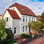 Familienhaus Feuerstein *